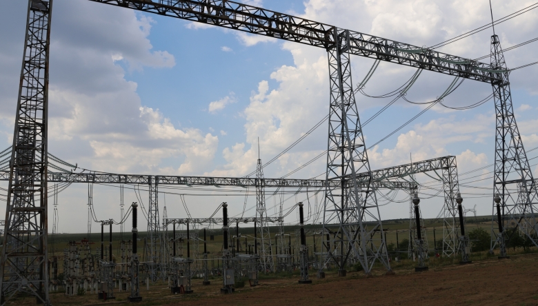O celulă suplimentară de 400  kV urmează a fi construită la Stația Electrică Vulcănești